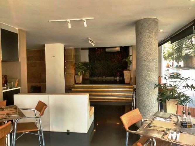 Edificio en venta en Granada, Cali, 520 m² · foto 3 de 24