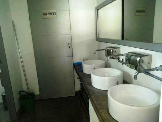 Edificio en venta en Granada, Cali, 520 m² · foto 13 de 24