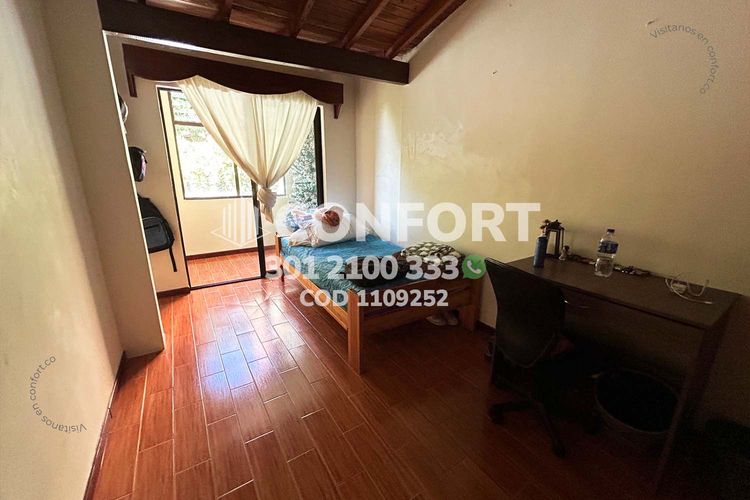 Casa de 3 alcobas en arriendo en Las Brujas, Envigado, 163 m² · foto 7 de 24