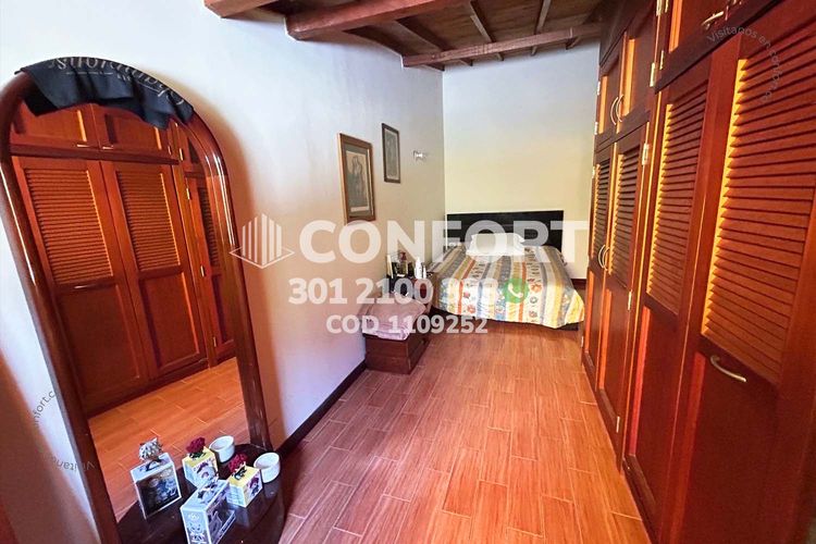 Casa de 3 alcobas en arriendo en Las Brujas, Envigado, 163 m² · foto 15 de 24