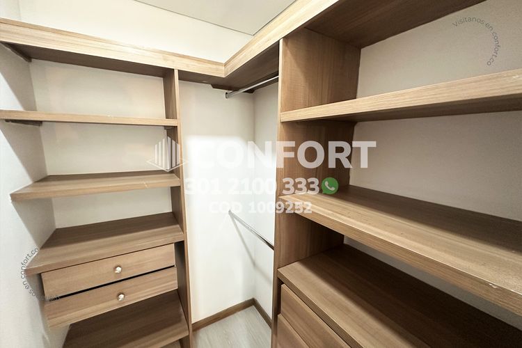 Apartamento en arriendo en Cumbres, Envigado, 88 m² · foto 18 de 24