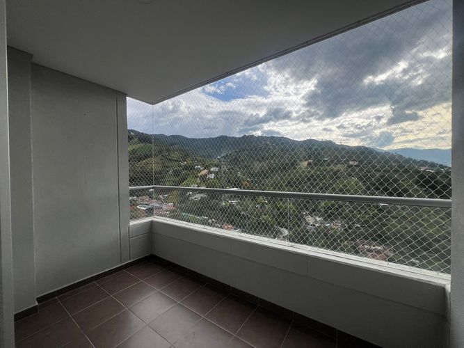 Apartamento de 3 alcobas en venta en Pantanillo, Envigado, 85 m² · foto 17 de 17