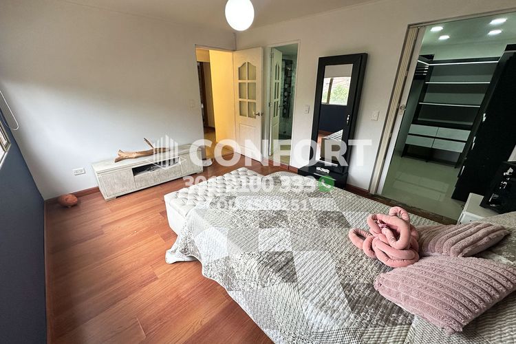Apartamento de 4 alcobas en arriendo en Transversal Inferior, Medellín, 250 m² · foto 13 de 24