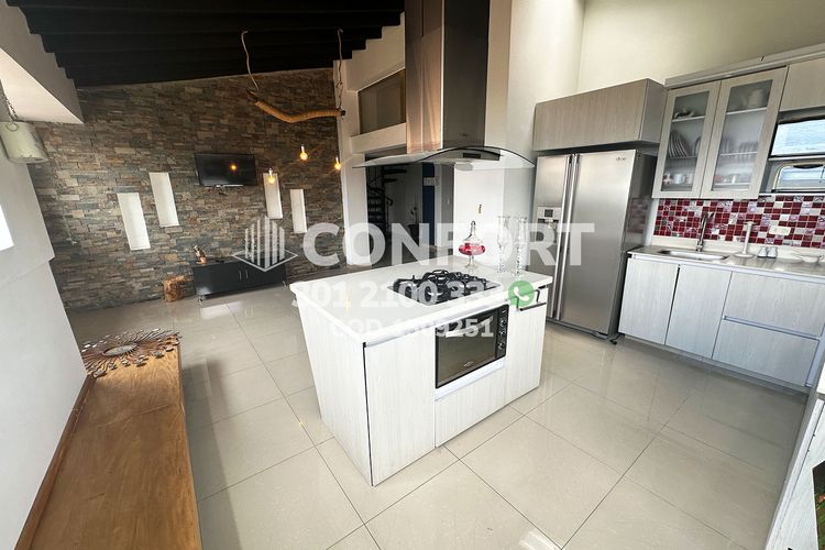 Apartamento de 4 alcobas en arriendo en Transversal Inferior, Medellín, 250 m² · foto 17 de 24
