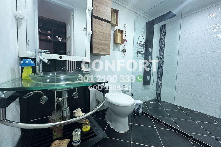 Apartamento de 4 alcobas en arriendo en Transversal Inferior, Medellín, 250 m² · foto 23 de 24