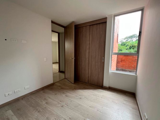 Apartamento de 3 alcobas en venta en Pantanillo, Envigado, 85 m² · foto 8 de 13