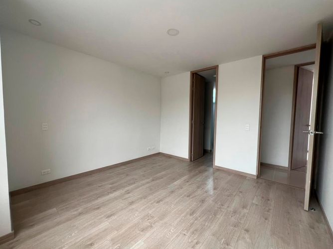 Apartamento de 3 alcobas en venta en Pantanillo, Envigado, 85 m² · foto 7 de 13