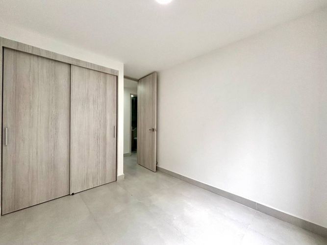 Apartamento de 3 alcobas en arriendo en El Poblado, Medellín, 96 m² · foto 11 de 18