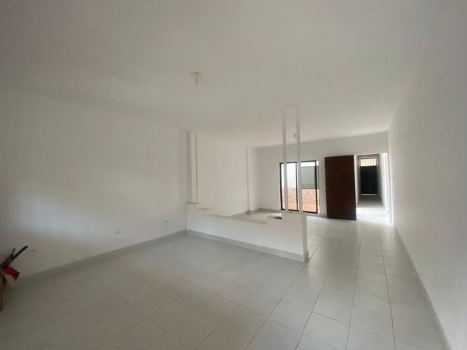 Oficina en arriendo en El Poblado, Medellín, 850 m² · foto 3 de 18