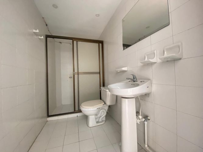Oficina en arriendo en El Poblado, Medellín, 850 m² · foto 10 de 18