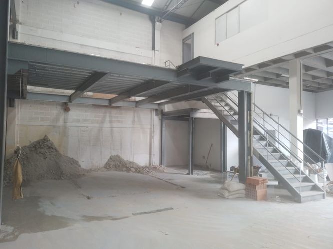 Bodega en arriendo en Suramerica, La Estrella, 400 m² · foto 9 de 10