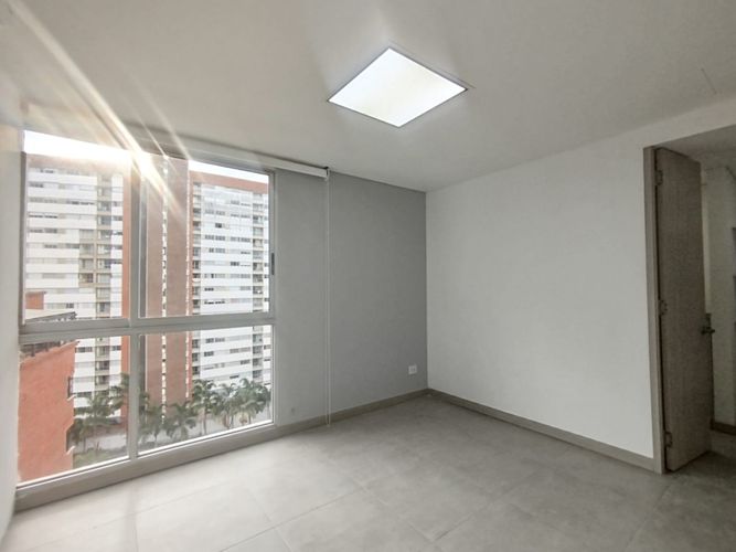 Oficina en arriendo en Alamos, Pereira, 48 m² · foto 2 de 13