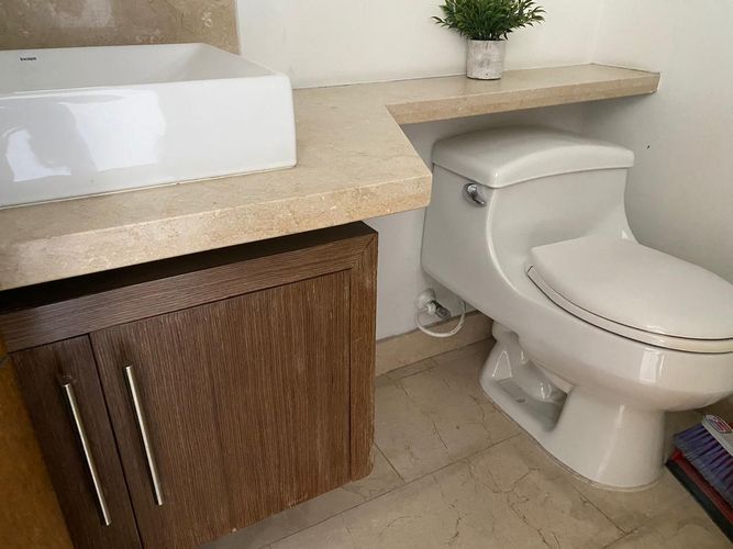 Oficina en arriendo en El Poblado, Medellín, 185 m² · foto 18 de 19