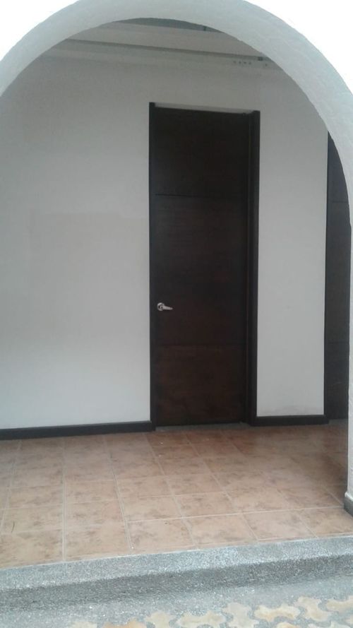 Local en venta en Versalles, Cali, 905 m² · foto 18 de 24