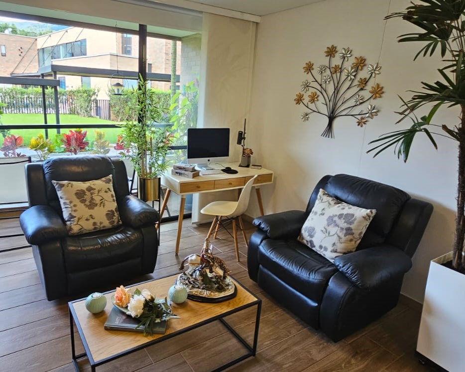 Apartaestudio en arriendo en Escobero, Envigado · foto 4 de 10