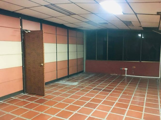 Bodega en venta en La Flora, Cali, 577 m² · foto 2 de 8