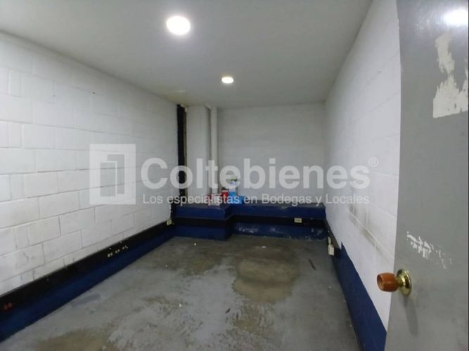 Bodega en arriendo en Zona Industrial No. 1, Itagüí · foto 19 de 24