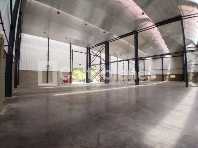 Bodega en arriendo en Machado, Copacabana, 2160 m² · foto 11 de 18