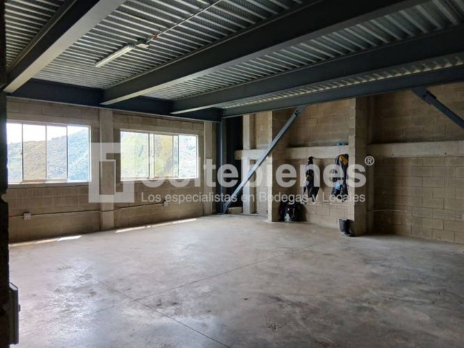 Bodega en arriendo en Machado, Copacabana, 2160 m² · foto 16 de 18