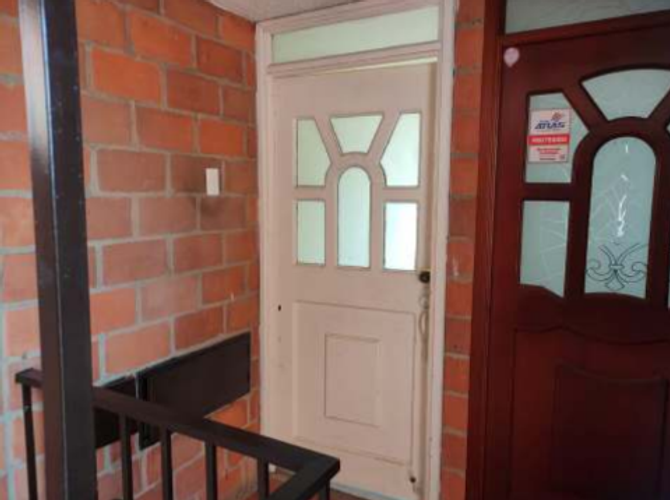 Apartamento de 4 alcobas en venta en Sena, Floridablanca, 70 m² · foto 3 de 9