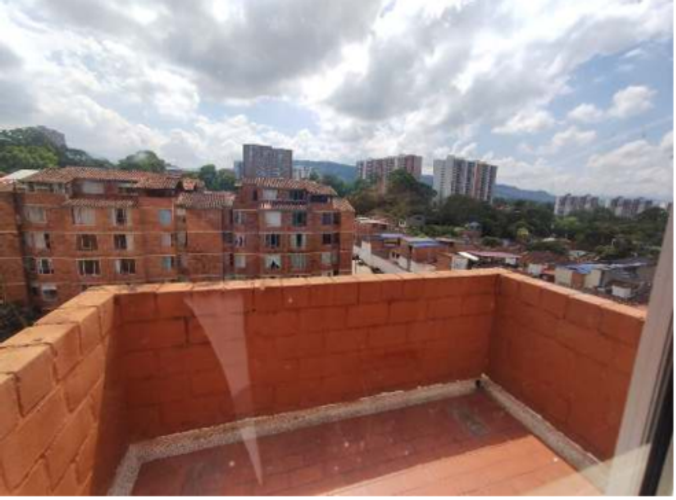 Apartamento de 4 alcobas en venta en Sena, Floridablanca, 70 m² · foto 4 de 9