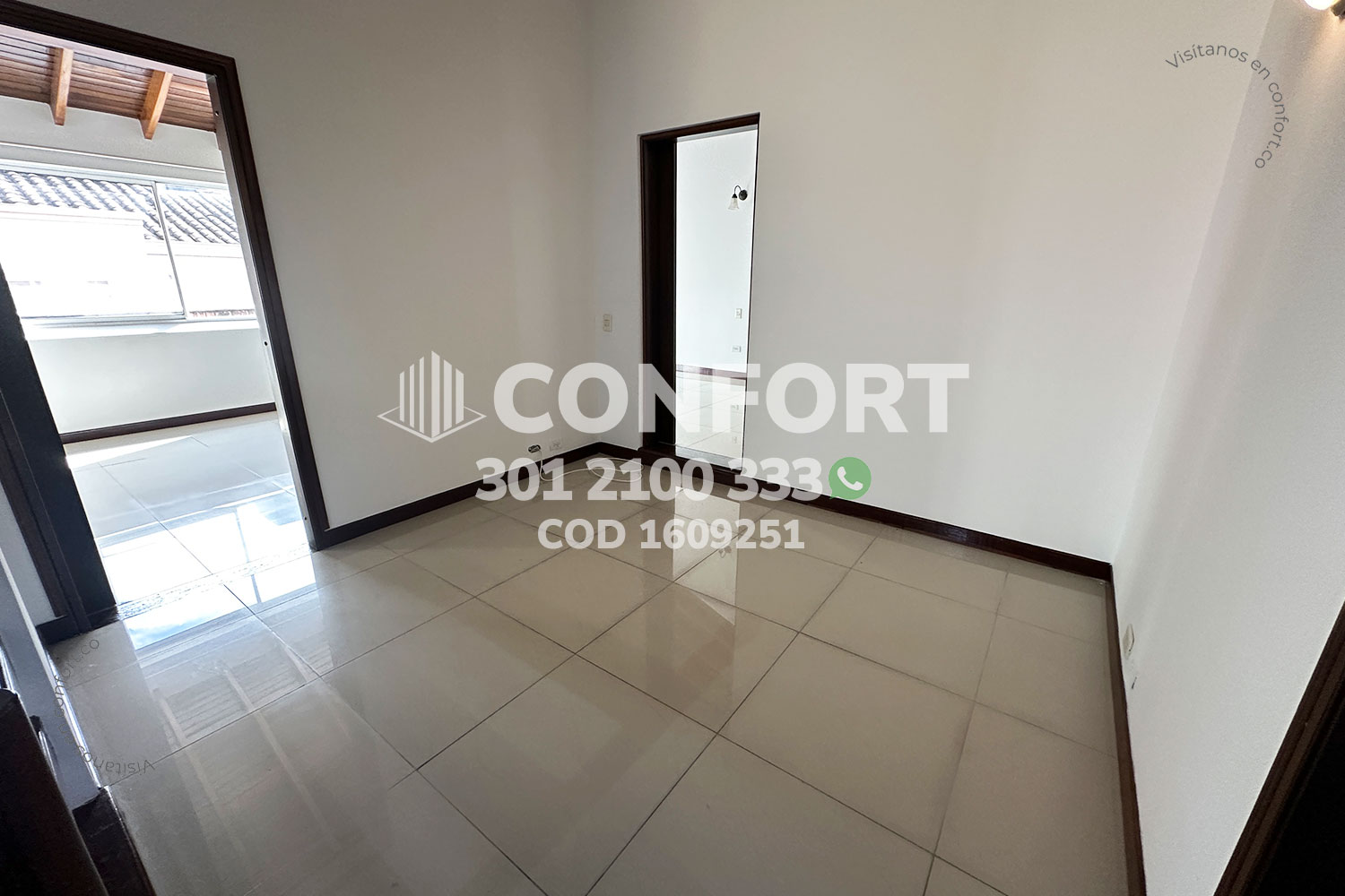 Apartamento en arriendo en Los Balsos, Medellín · foto 14 de 24