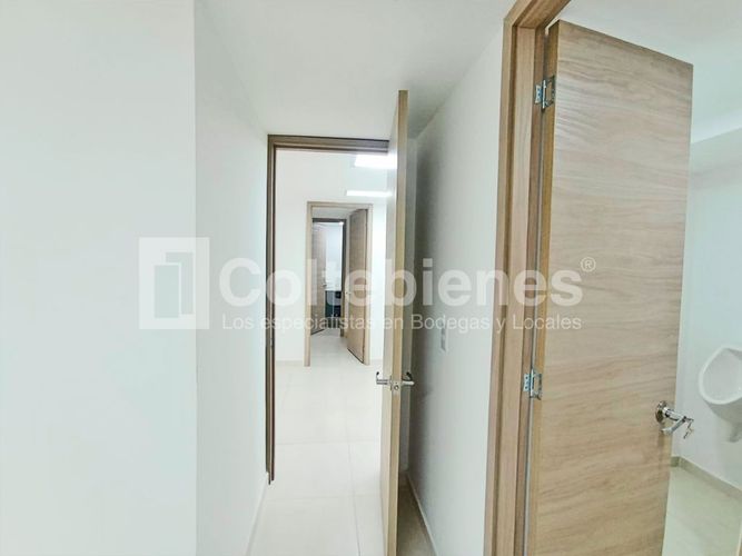 Local en arriendo en La Castellana, Medellín, 300 m² · foto 9 de 20