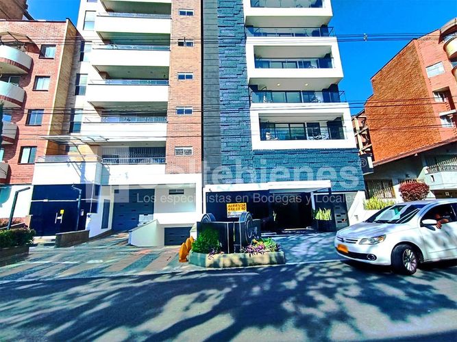 Local en arriendo en La Castellana, Medellín, 300 m² · foto 20 de 20