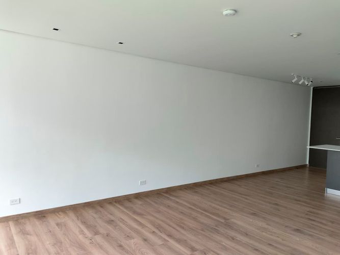 Apartamento de 2 alcobas en arriendo en El Poblado, Medellín, 106 m² · foto 6 de 16