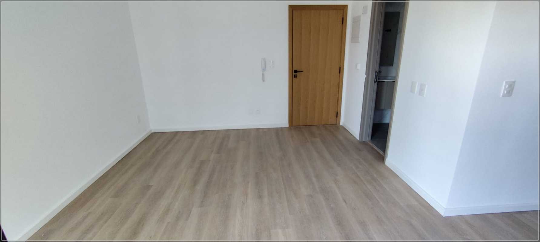 Monoambiente a estrenar !!!! Tza con vista al Zoo Horno y anafe empotrados! Gge lugar Fijo!!! Bbcoa, Gym, Lavadero, G. Com . Bajos!! · Foto 3