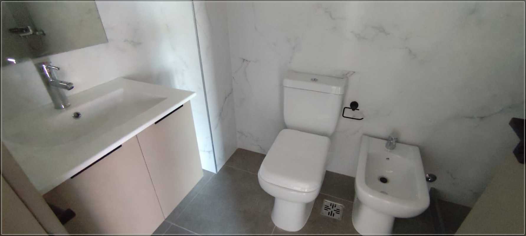 Monoambiente a estrenar !!!! Tza con vista al Zoo Horno y anafe empotrados! Gge lugar Fijo!!! Bbcoa, Gym, Lavadero, G. Com . Bajos!! · Foto 6