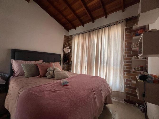 Casa de 3 alcobas en venta en San Antonio De Pereira, Rionegro, 127 m² · foto 8 de 12