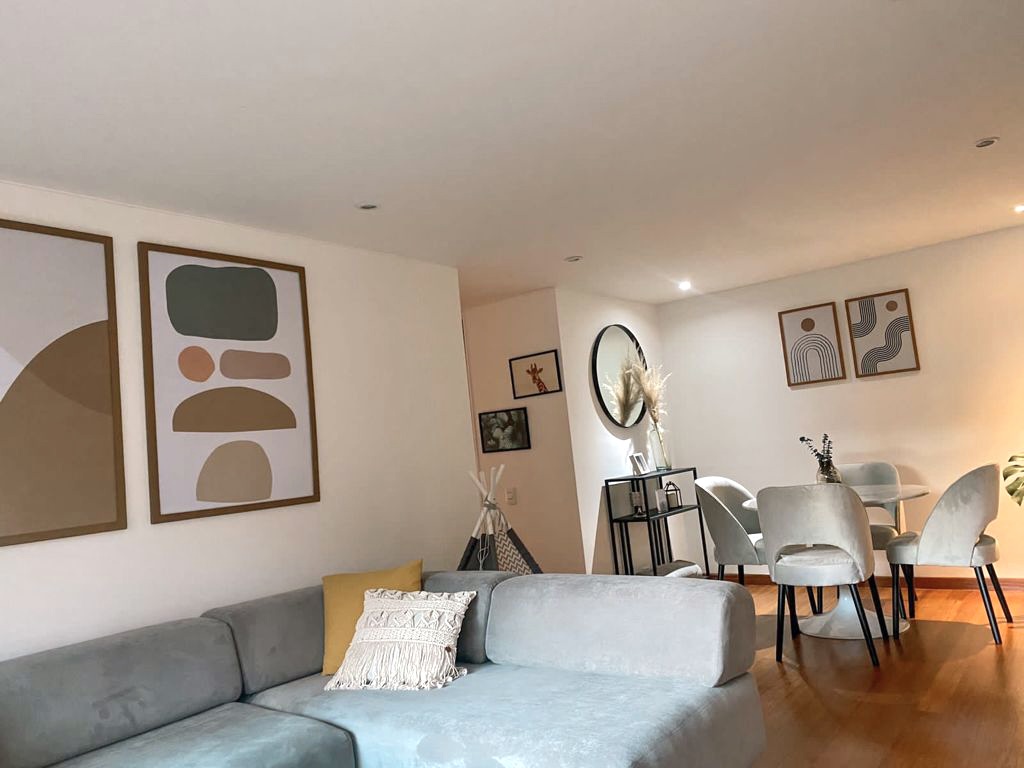 Apartamento en venta en Los Rosales, Bogotá · foto 6 de 17