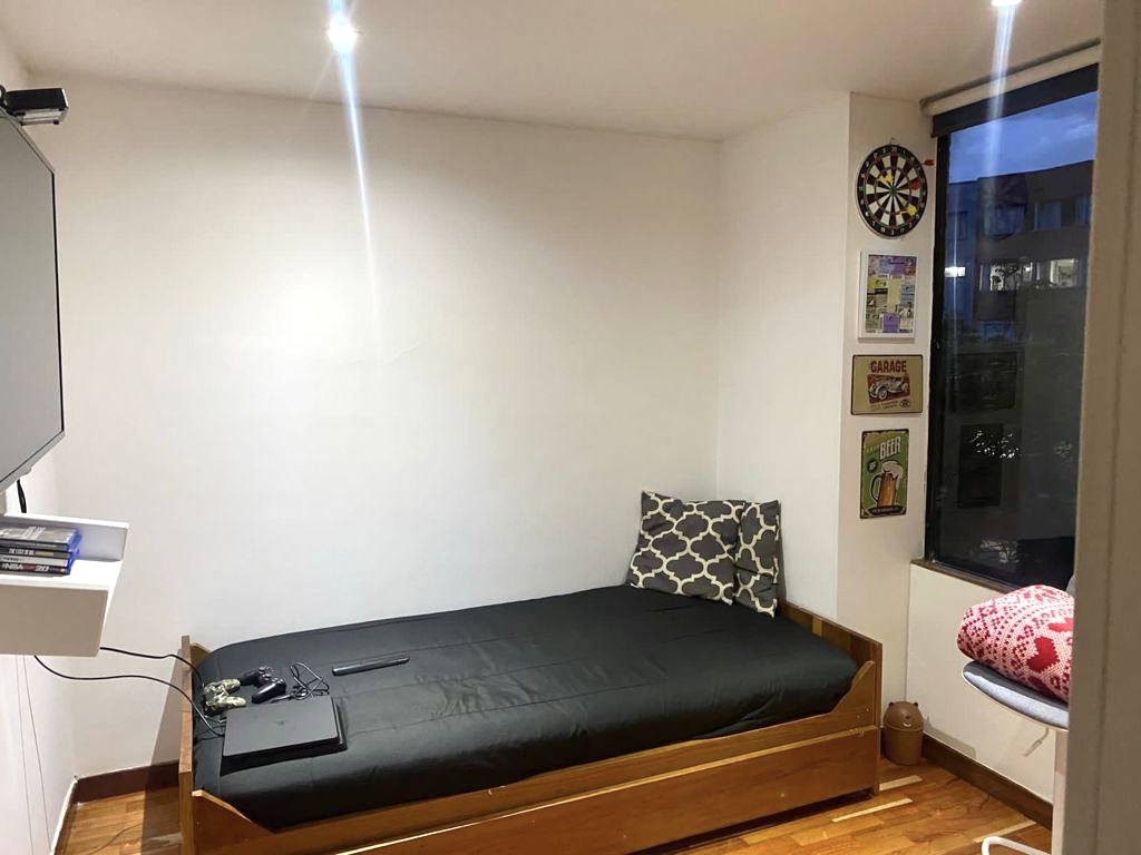 Apartamento en venta en Los Rosales, Bogotá · foto 7 de 17