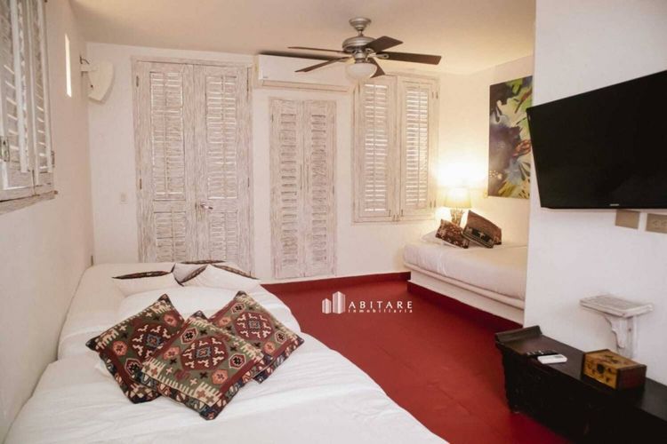 Casa de 4 alcobas en venta en San Diego, Cartagena, 406 m² · foto 2 de 19