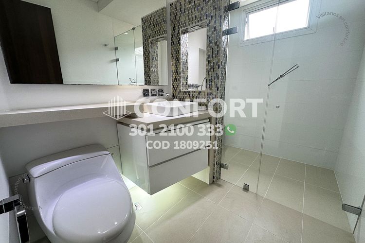 Apartamento de 3 alcobas en arriendo en Las Lomas No.2, Medellín, 150 m² · foto 15 de 24