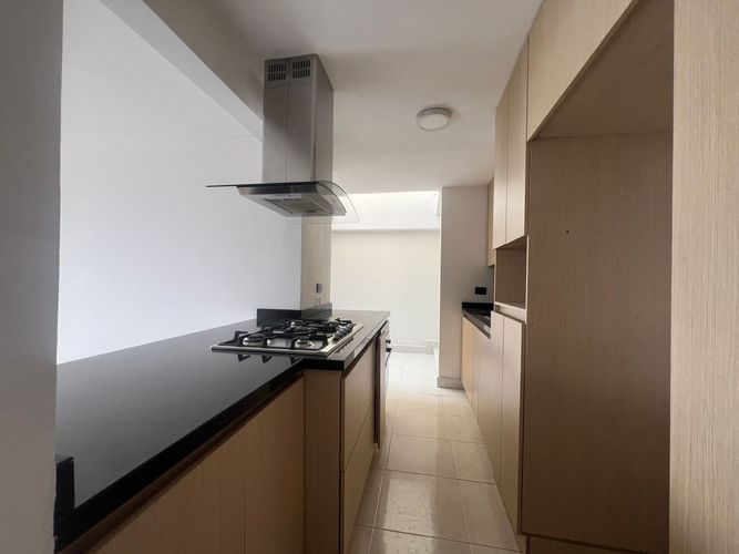 Apartamento de 3 alcobas en arriendo en El Poblado, Medellín, 158 m² · foto 4 de 20