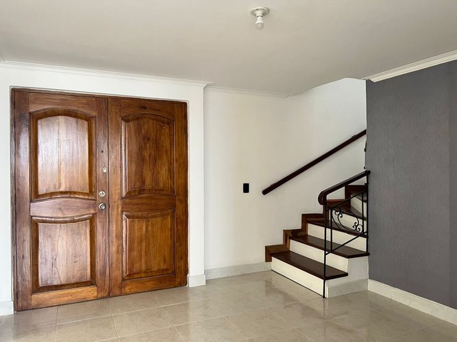 Apartamento de 3 alcobas en arriendo en El Poblado, Medellín, 158 m² · foto 7 de 20