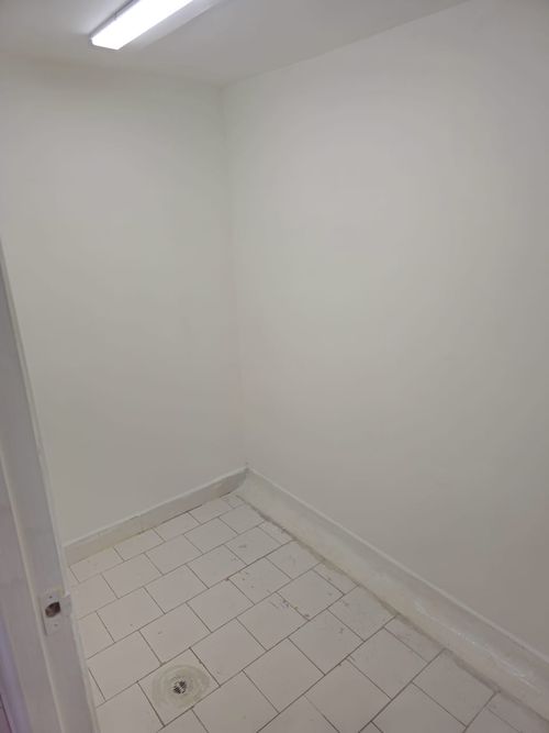 Local en arriendo en El Poblado, Medellín, 38 m² · foto 6 de 7