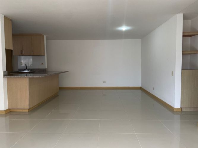 Apartamento de 3 alcobas en arriendo en Ub Cortijo De San Jose, Sabaneta, 107 m² · foto 6 de 17