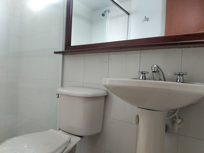 Apartamento de 2 alcobas en venta en El Poblado, Medellín, 71 m² · foto 14 de 16