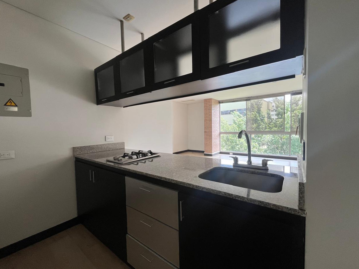 1BR Apartment in Provenza (45 m²) - 4