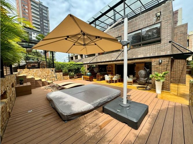 Casa de 5 alcobas en venta en Altos Del Poblado, Medellín, 528 m² · foto 7 de 24