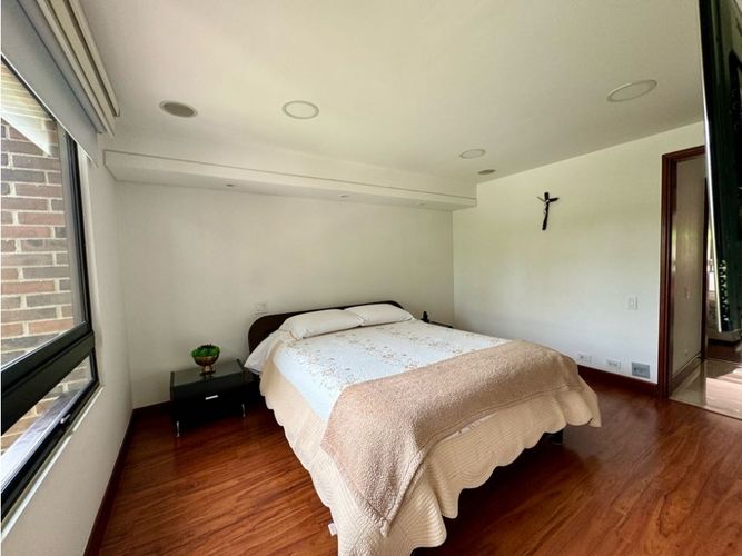Casa de 5 alcobas en venta en Altos Del Poblado, Medellín, 528 m² · foto 13 de 24