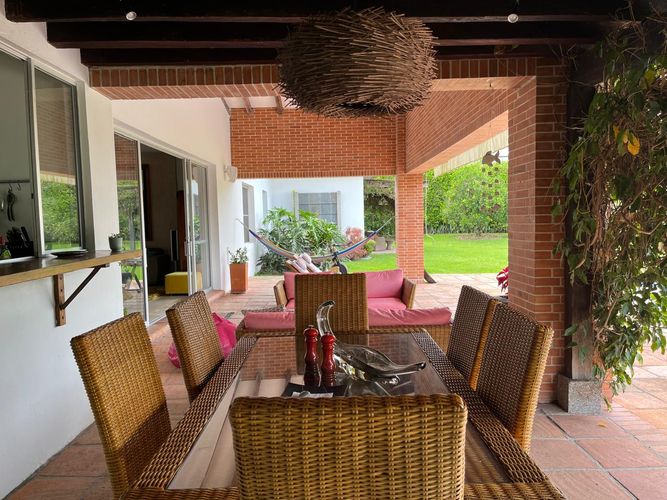 Casa de 4 alcobas en venta en El Guayabo, Armenia, 450 m² · foto 8 de 24