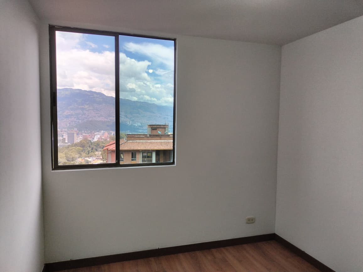 Apartamento en arriendo en El Poblado, Medellín · foto 6 de 15