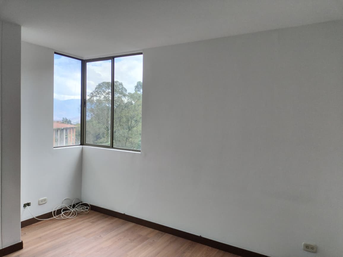 Apartamento en arriendo en El Poblado, Medellín · foto 7 de 15
