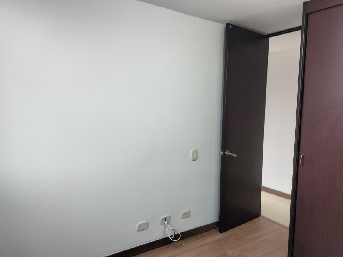 Apartamento en arriendo en El Poblado, Medellín · foto 12 de 15