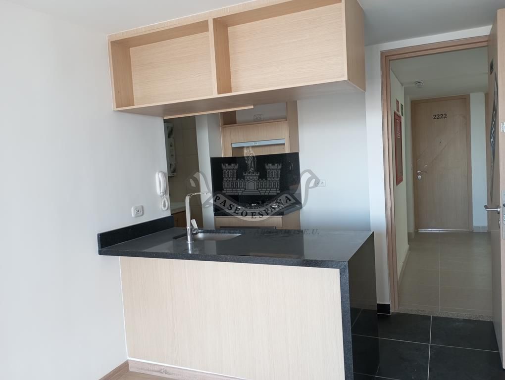 Apartamento en venta en El Vergel, Bogotá · foto 2 de 12