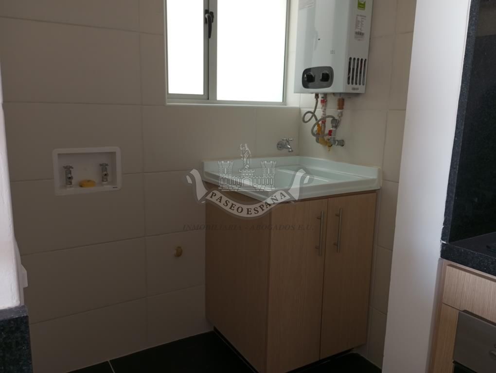 Apartamento en venta en El Vergel, Bogotá · foto 4 de 12